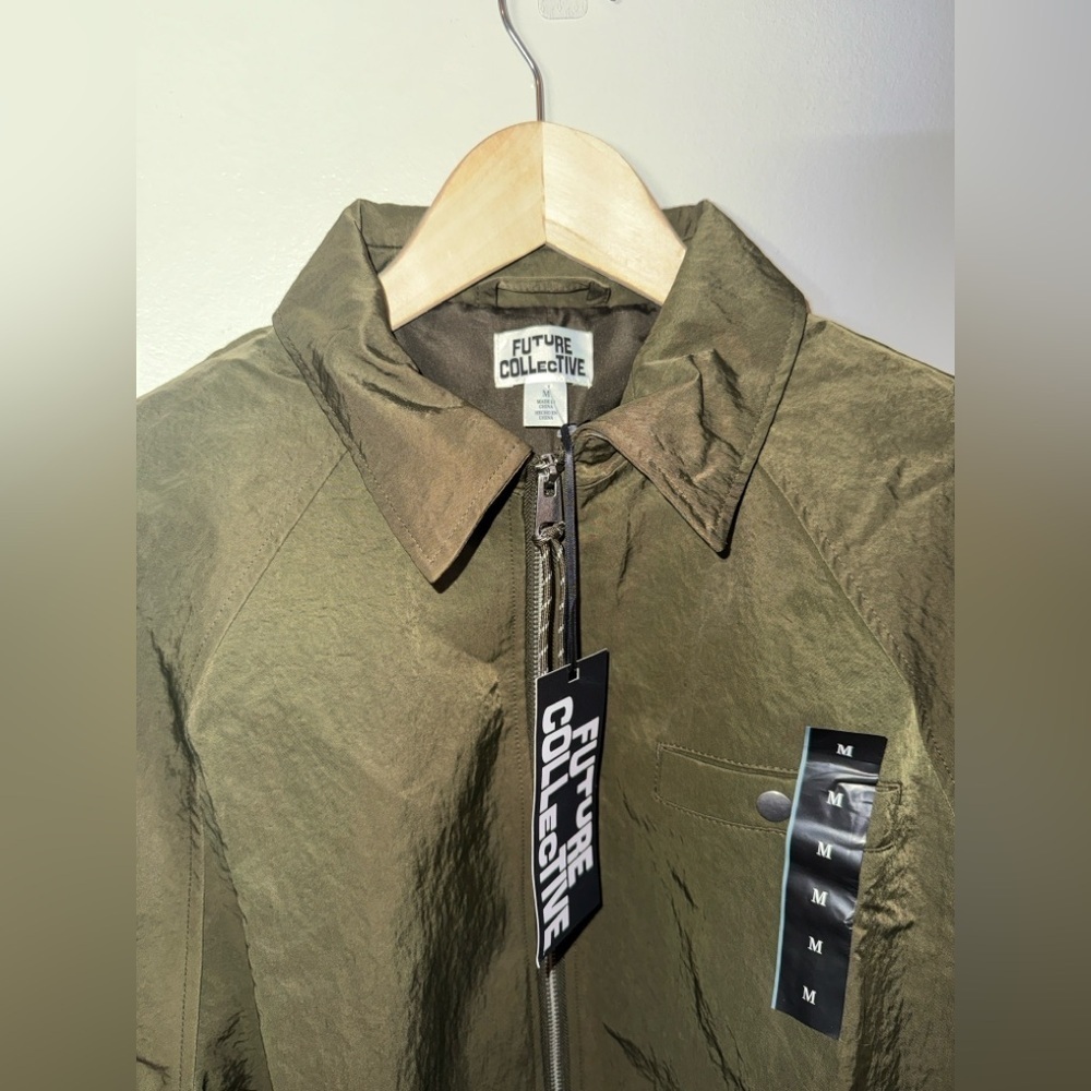 Future Collective Bomber Jacket Medium Olive Green Zip Up Streetwear Athleisure - Picture 3 of 10